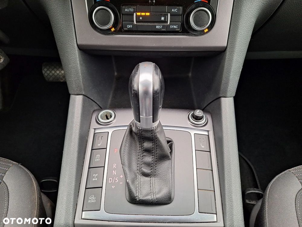 Volkswagen Amarok Double Cab 2.0 BiTDi 4MOTION Highline - 17