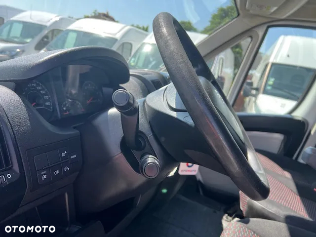 Peugeot Boxer 7-os. brygadówka doka L2H2 klima - 8