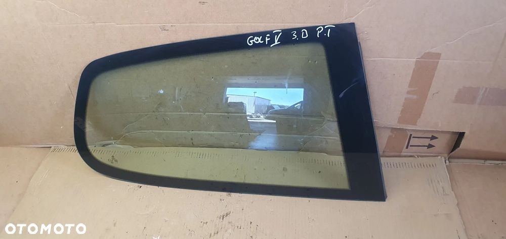 Szyba karoseryjna prawy tył tylna prawa VW Golf V HB 3D - 2