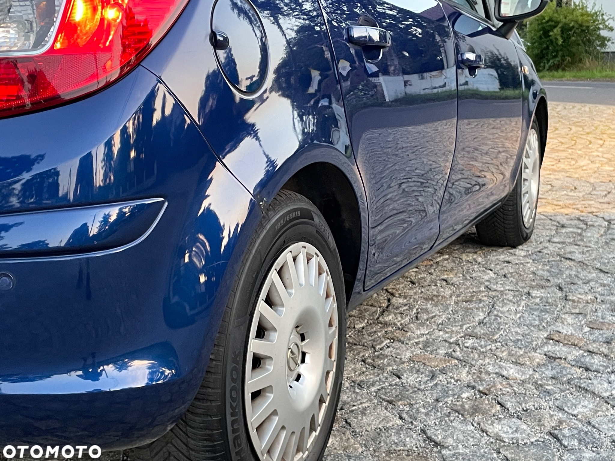 Opel Corsa 1.2 16V Cosmo - 15