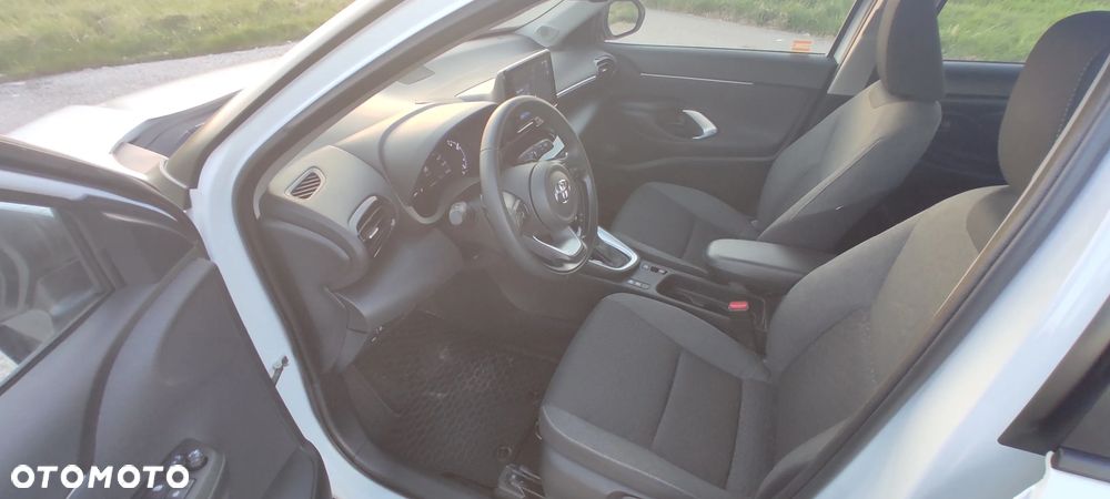 Toyota Yaris Cross - 10