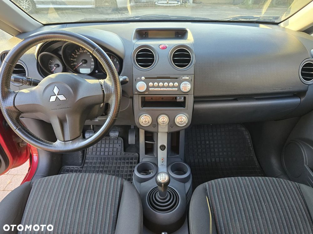 Mitsubishi Colt - 20