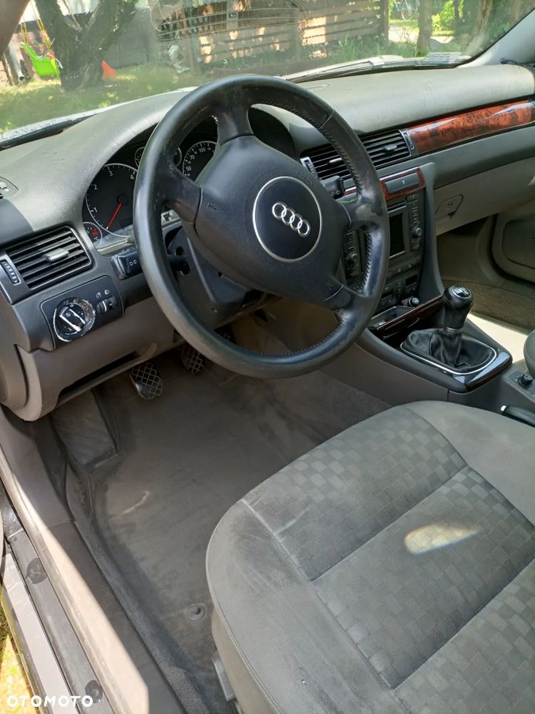 Audi A6 Avant - 7