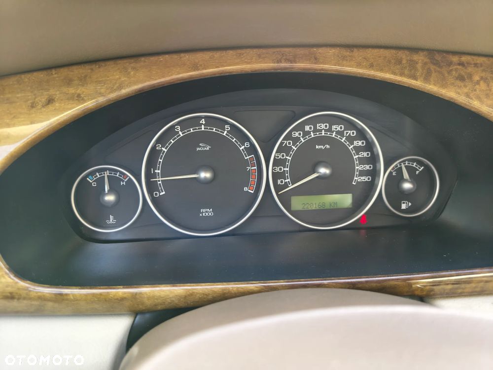 Jaguar X-Type 2.5 High - 15