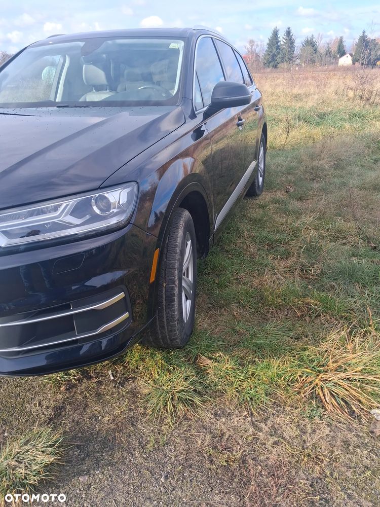 Audi Q7 - 7