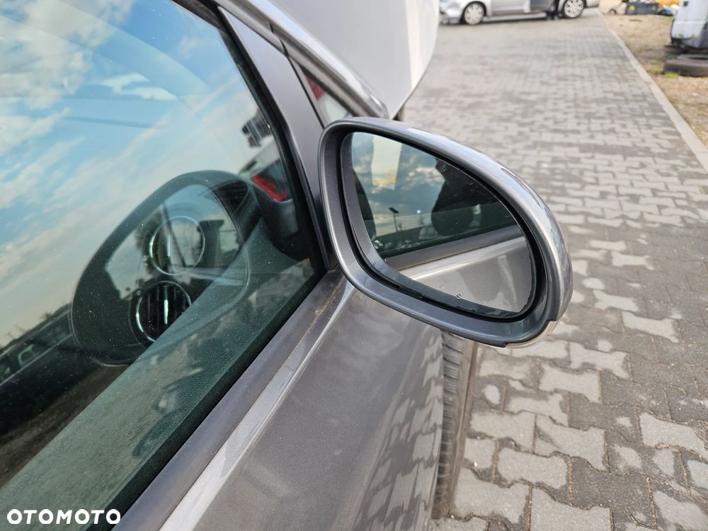 Lusterko prawe elektryczne VW Golf V Plus 2006r 6 pin Europa LA7T - 2