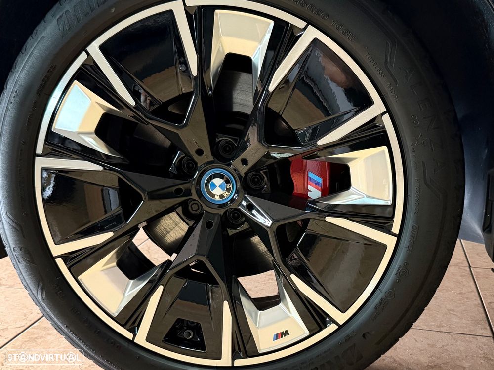 BMW iX3 M Sport Impressive - 5