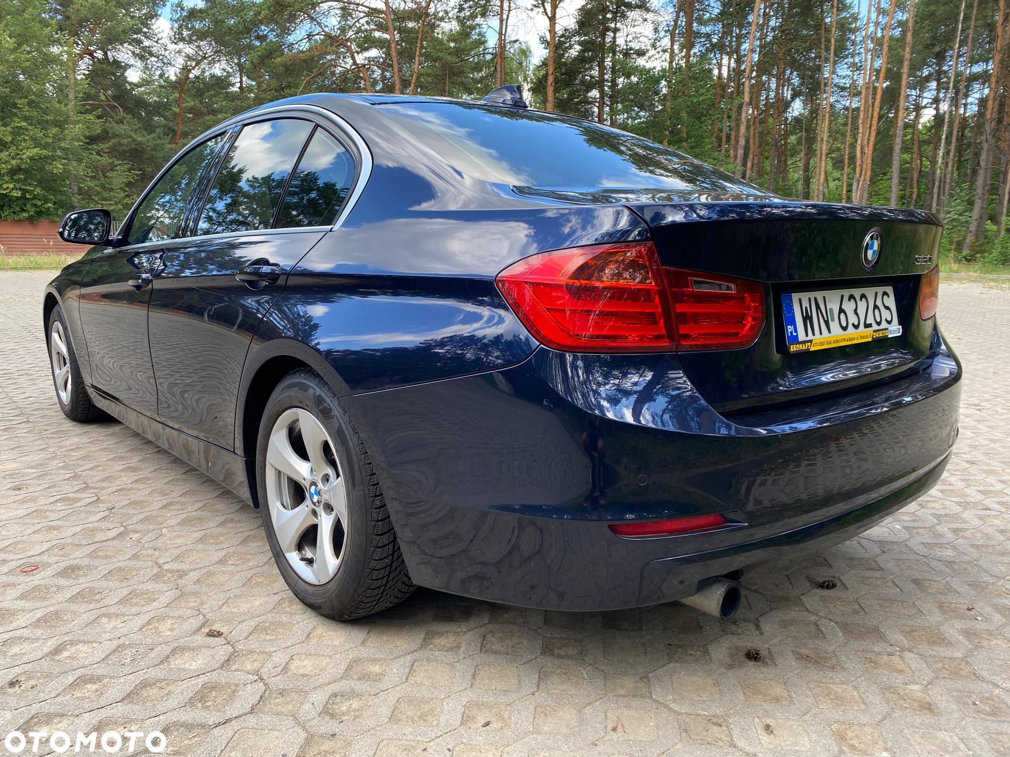 BMW Seria 3 320i Efficient Dynamics - 10