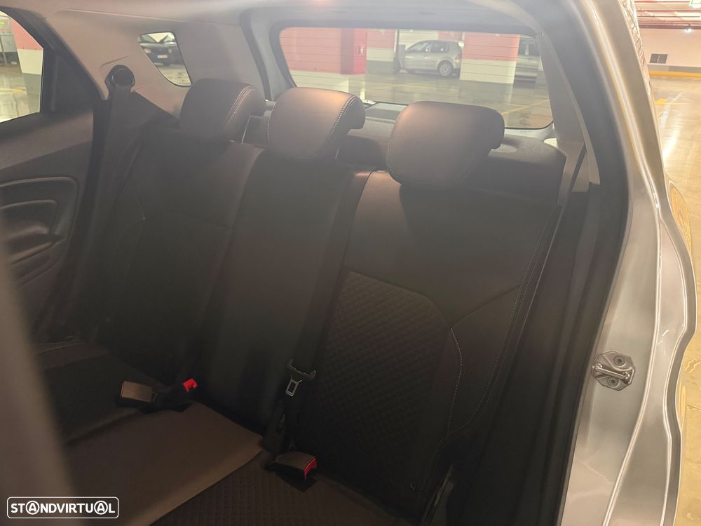 Ford EcoSport 1.0 EcoBoost Titanium - 11