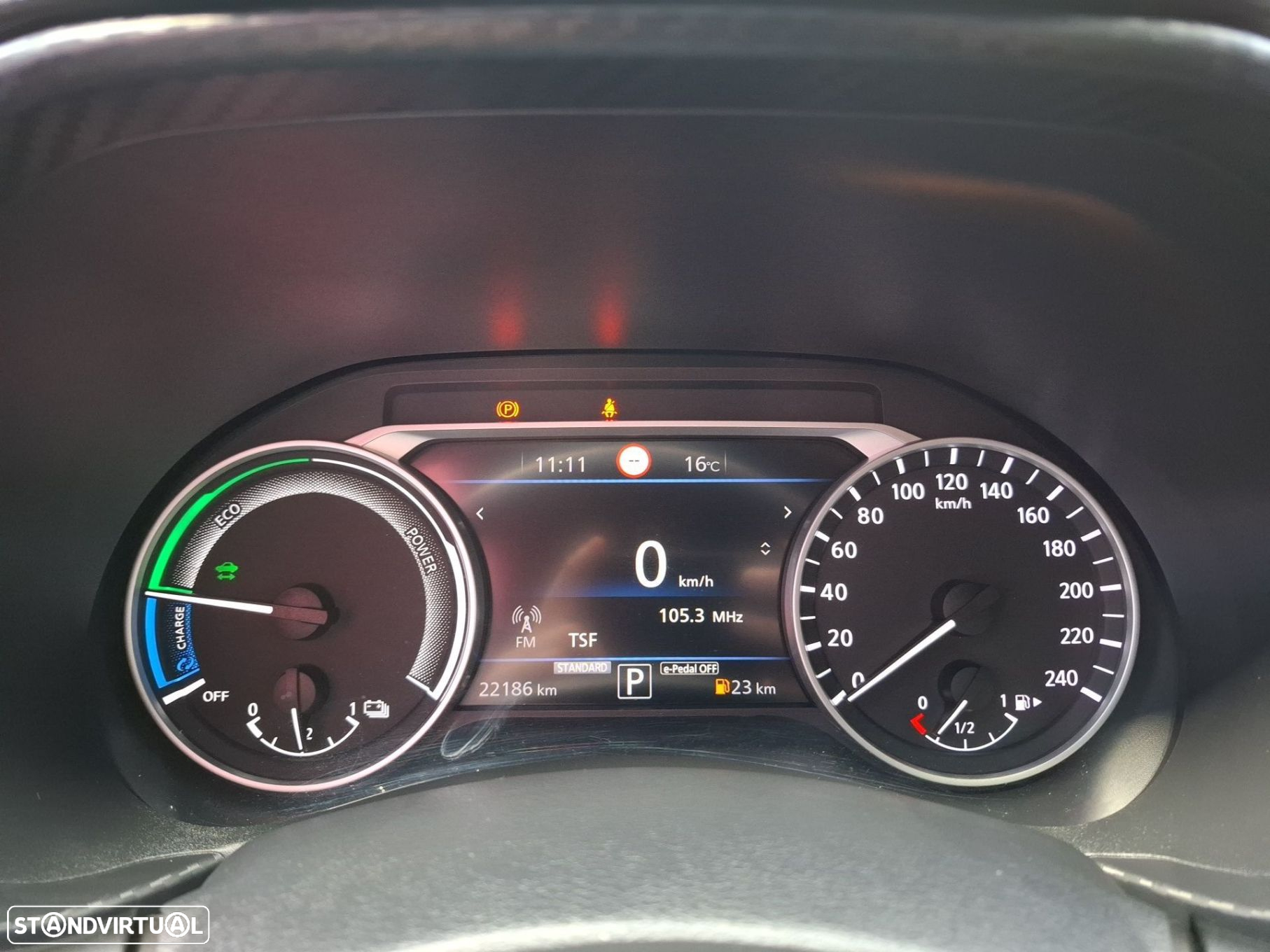Nissan Juke 1.6 Hybrid N-Design Silver - 17