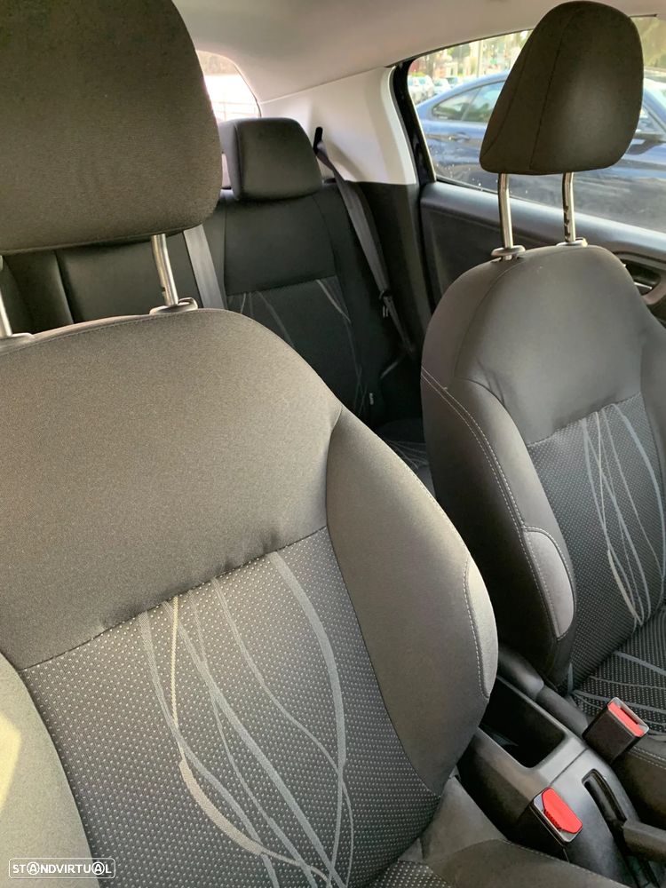 Peugeot 208 1.4 HDi Active - 24