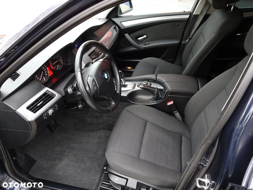 BMW Seria 5 520d Touring Edition Exclusive - 22