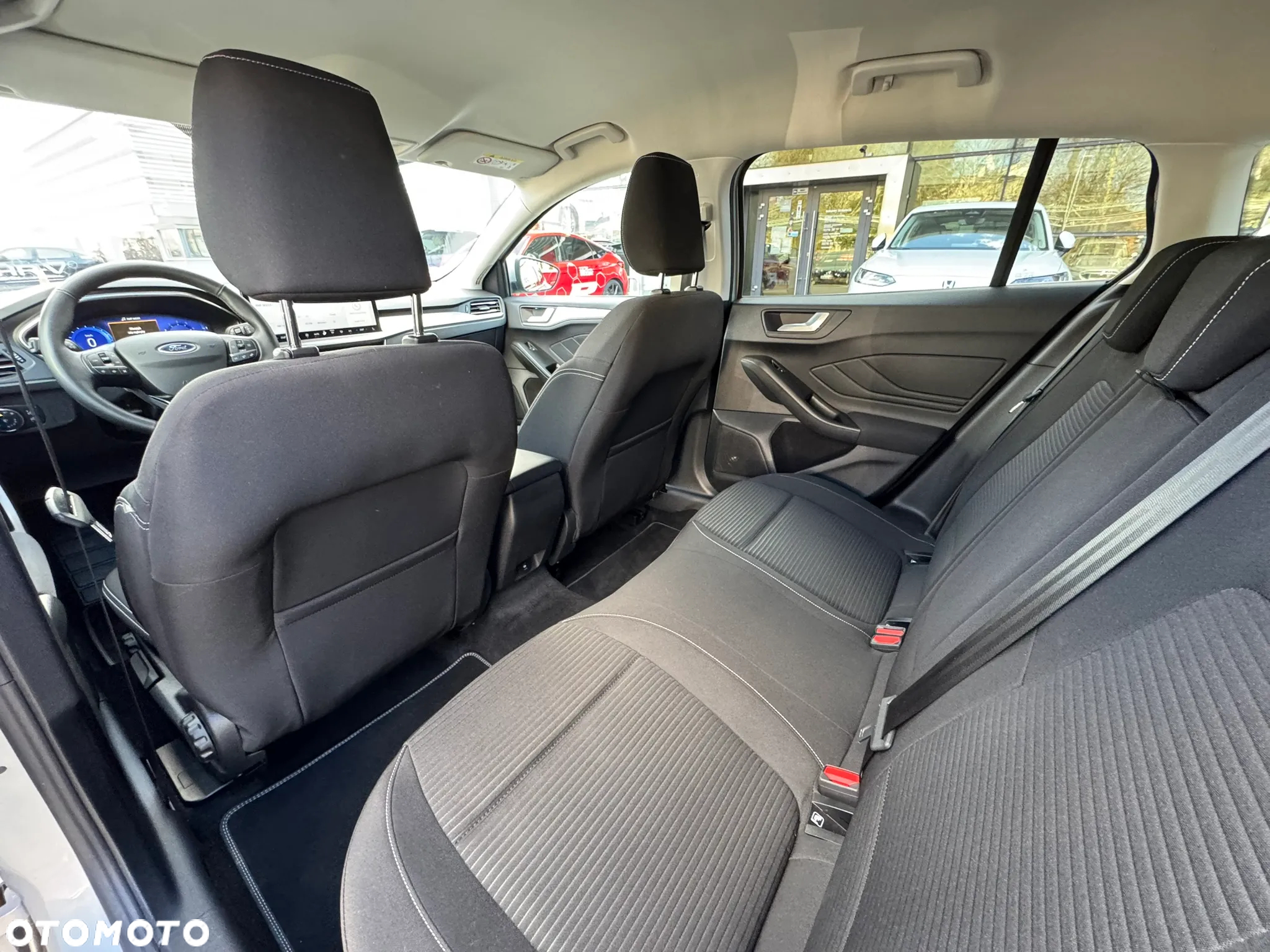 Ford Focus 1.0 EcoBoost Titanium X - 15