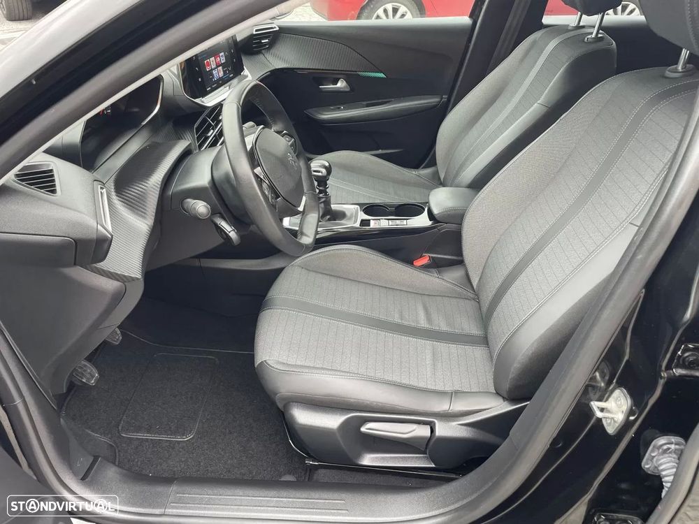 Peugeot 208 1.2 PureTech Allure - 21