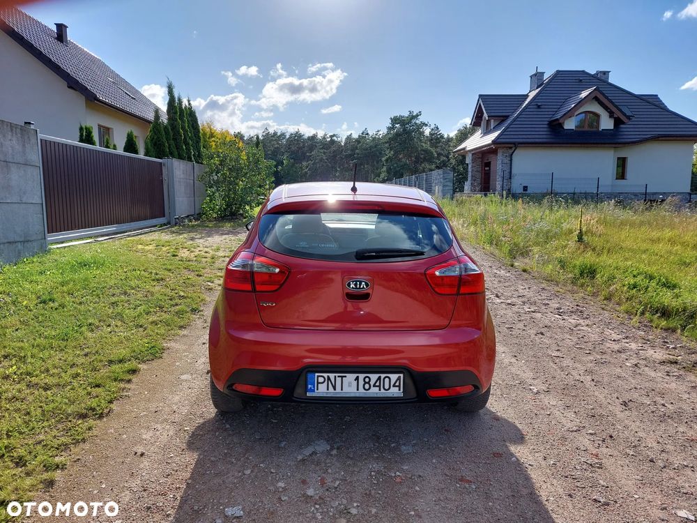 Kia Rio - 3