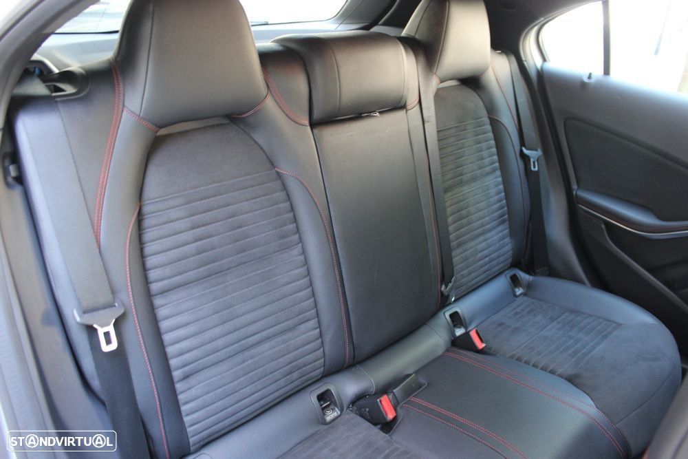 Mercedes-Benz A 180 d AMG Line Aut. - 24