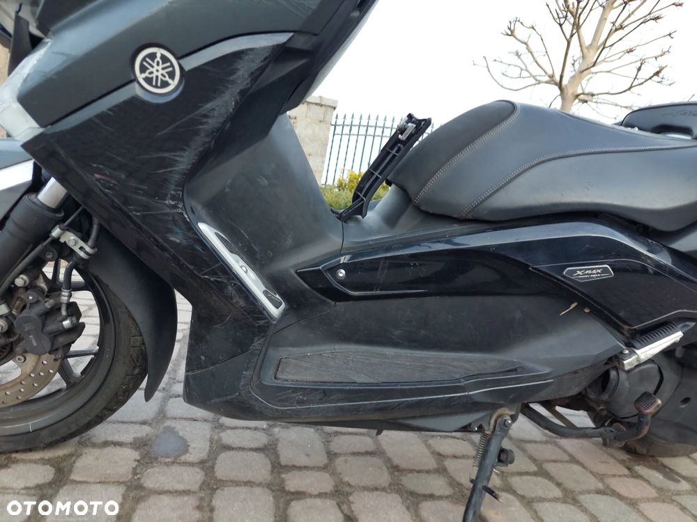 Yamaha X-max - 18