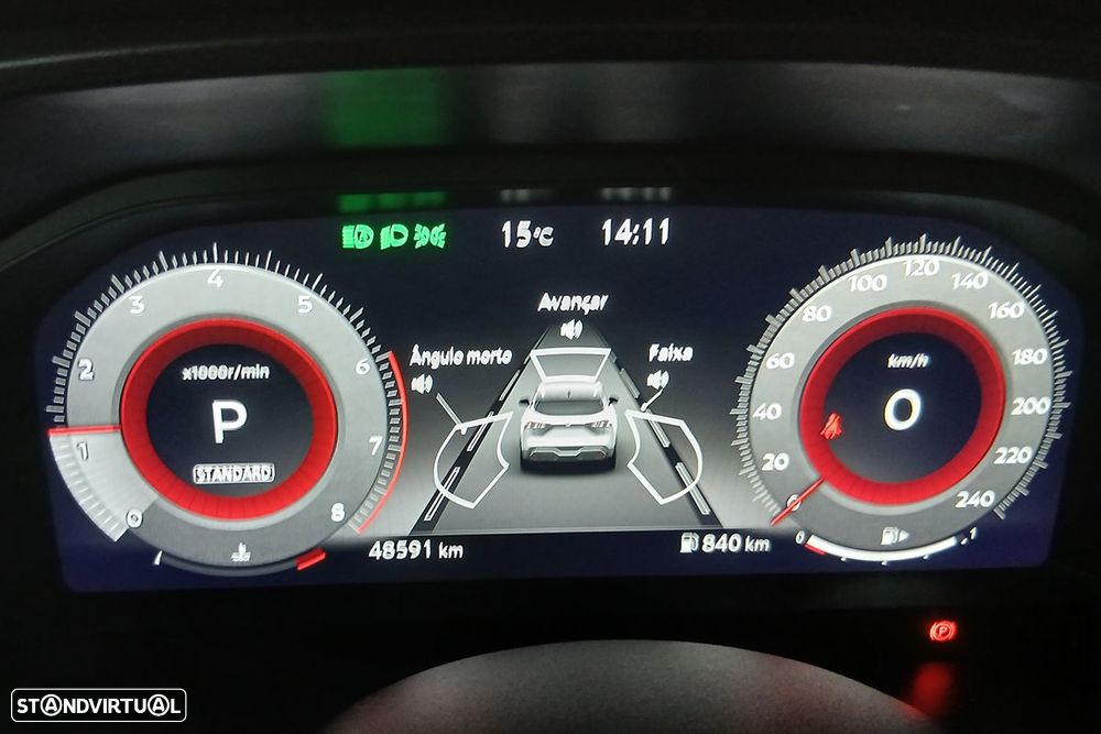 Nissan Qashqai 1.3 DIG-T N-Connecta LED Xtronic - 10