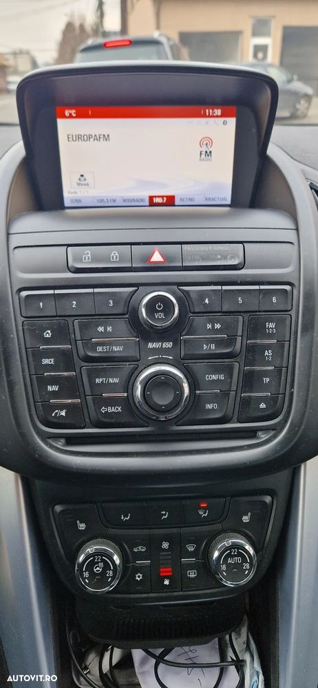 Opel Zafira Tourer 2.0 CDTI ECOFLEX Start/Stop Style - 2