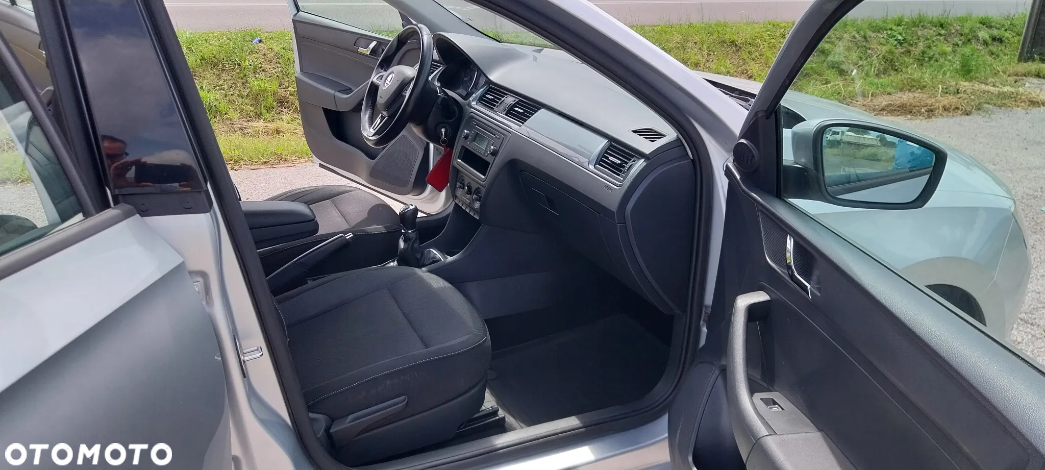 Skoda RAPID 1.2 TSI Ambition - 10