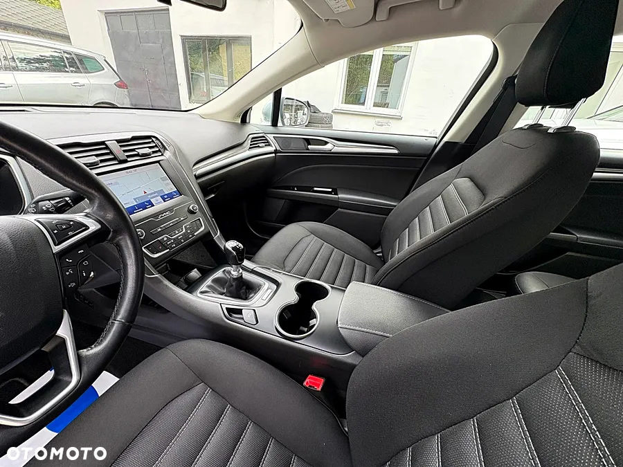 Ford Mondeo 2.0 EcoBlue Executive - 13