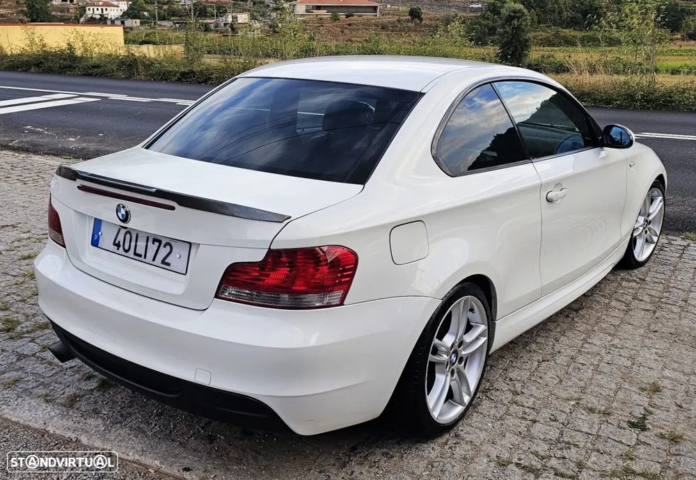 BMW 120 d Aut. Limited Edition Lifestyle c/ M Sport Pack - 2