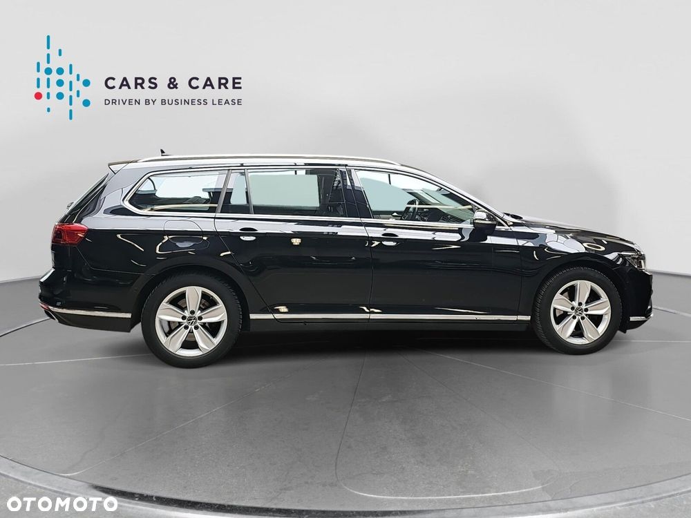 Volkswagen Passat Variant 2.0 TDI EVO Elegance DSG - 19