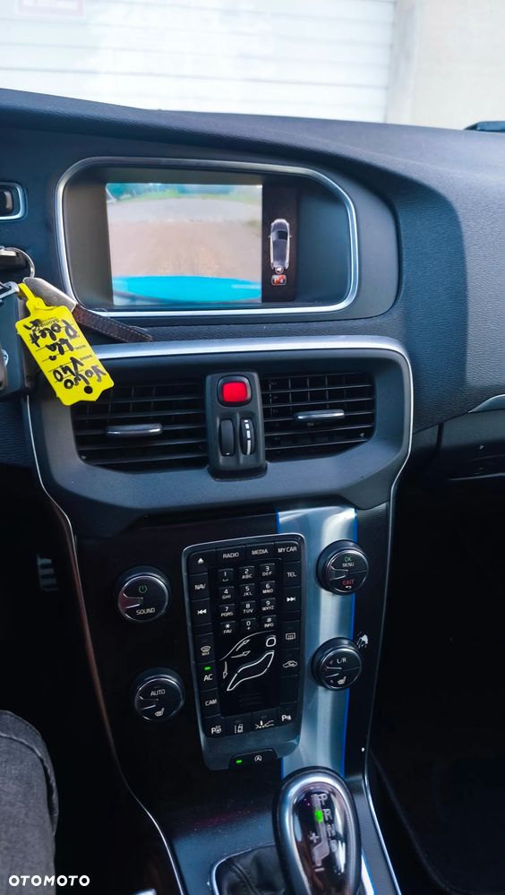 Volvo V40 T5 R-Design Summum - 12