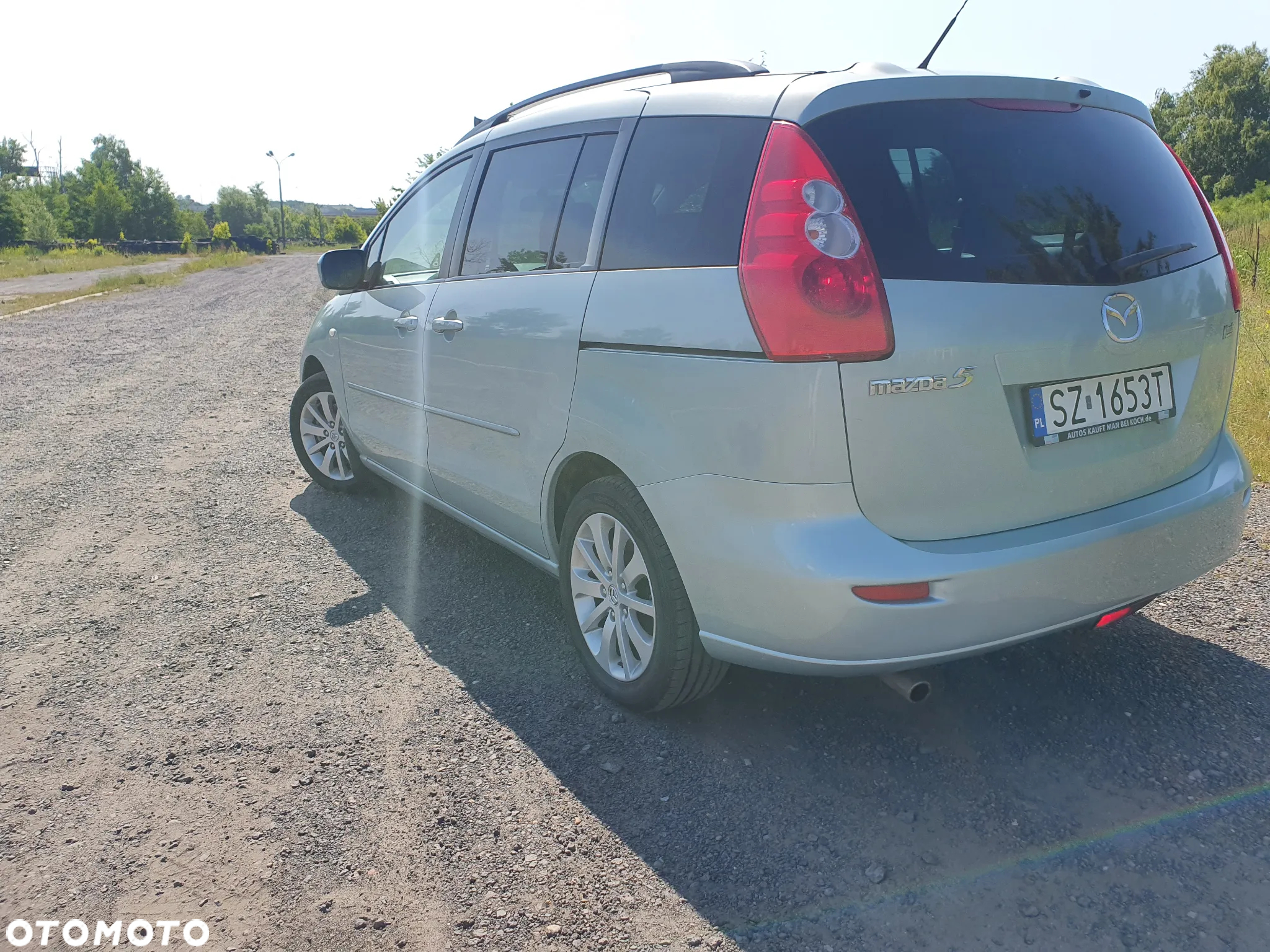 Mazda 5 2.0 Exclusive + - 12