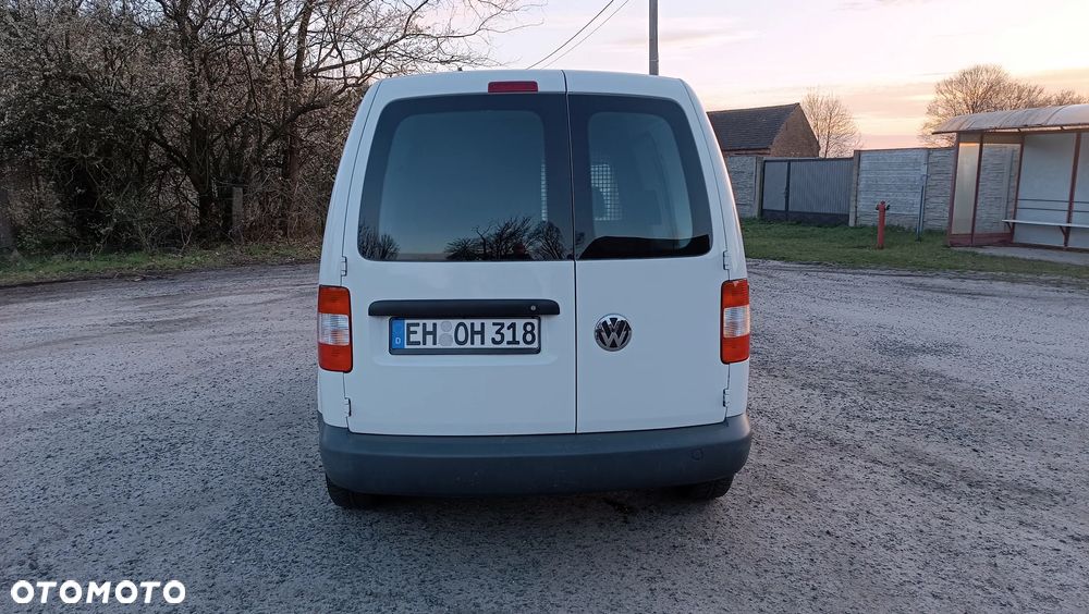 Volkswagen Caddy - 9