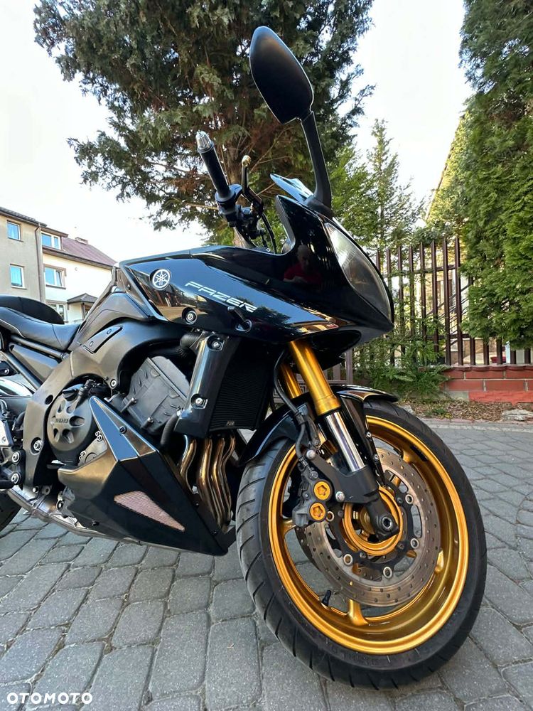 Yamaha FZ8 - 7