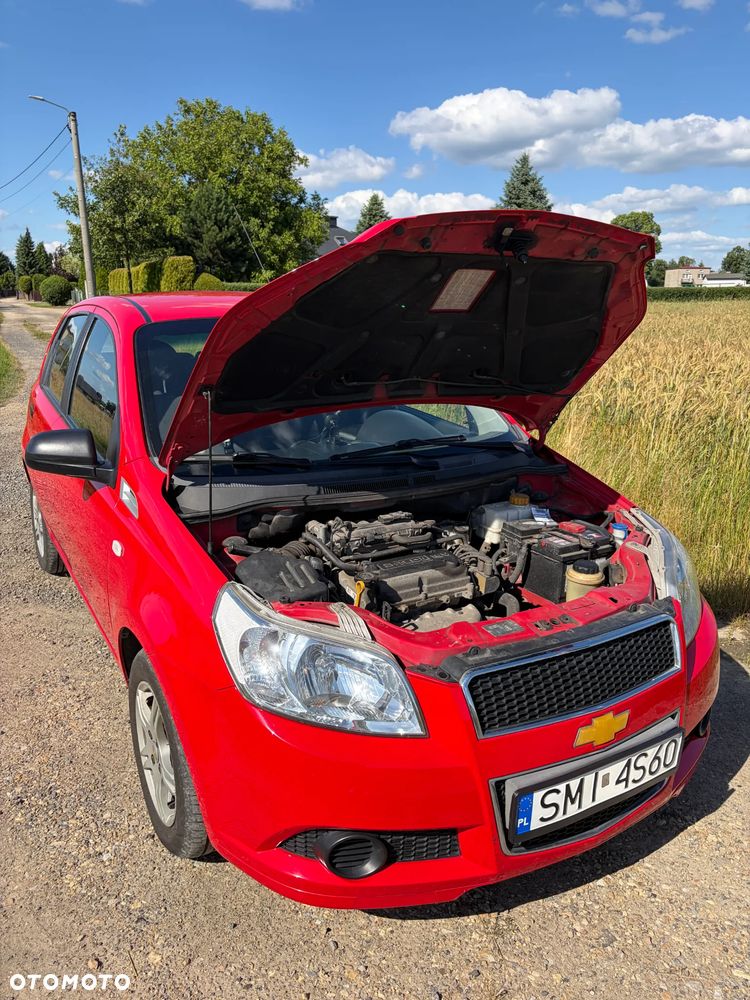 Chevrolet Aveo 1.2 16V Base - 11