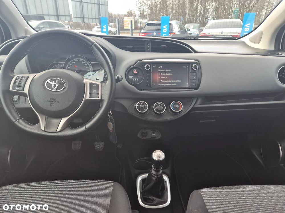 Toyota Yaris 1.33 VVT-i Style - 10