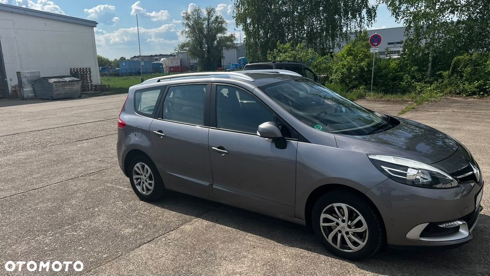 Renault Scenic 1.5 dCi Life - 4