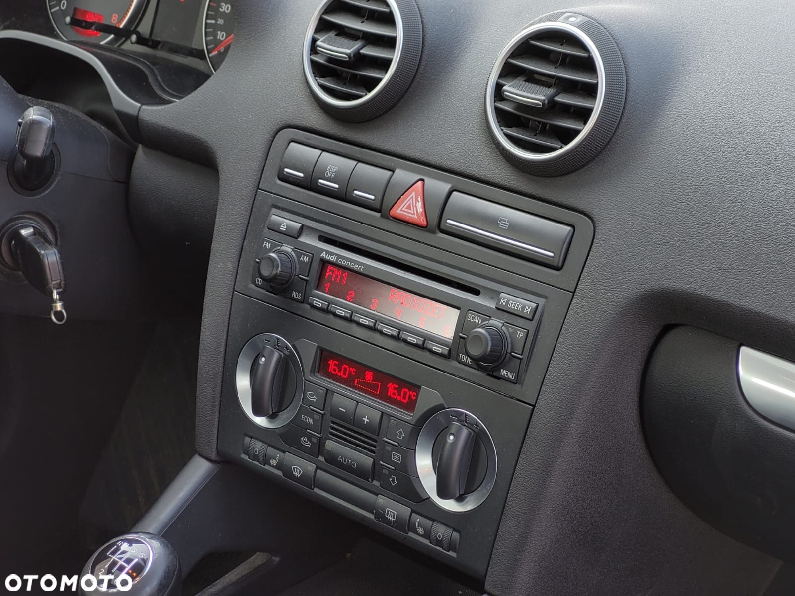 Audi A3 2.0 FSI Attraction - 16
