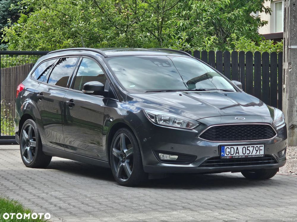 Ford Focus 1.5 EcoBlue Start-Stopp-System TITANIUM STYLE - 4