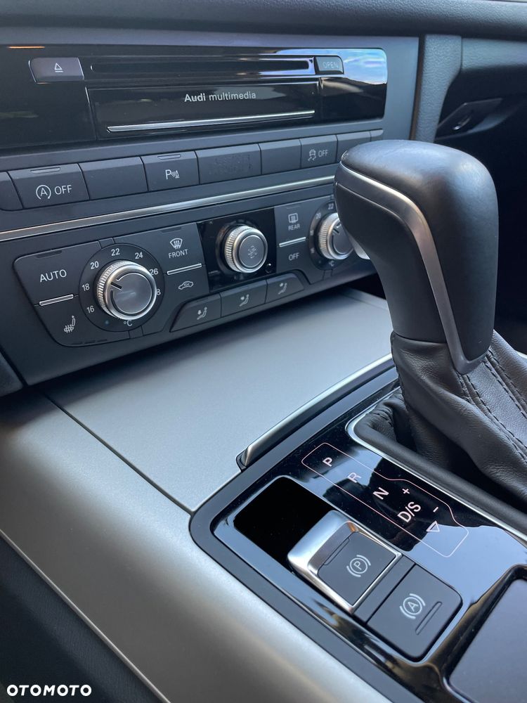 Audi A6 Avant 2.0 TDI ultra S tronic - 9