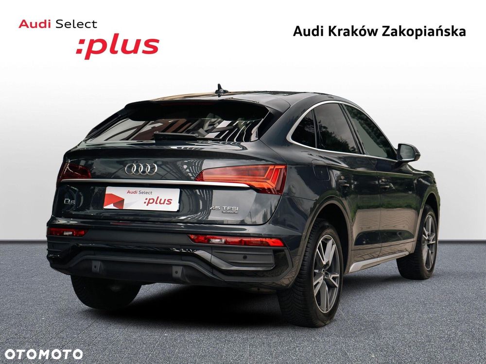 Audi Q5 Sportback - 6