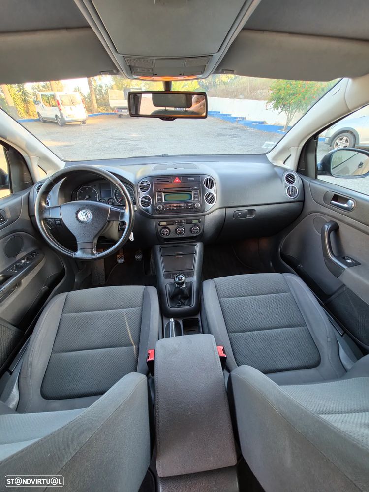 VW Golf Plus - 10