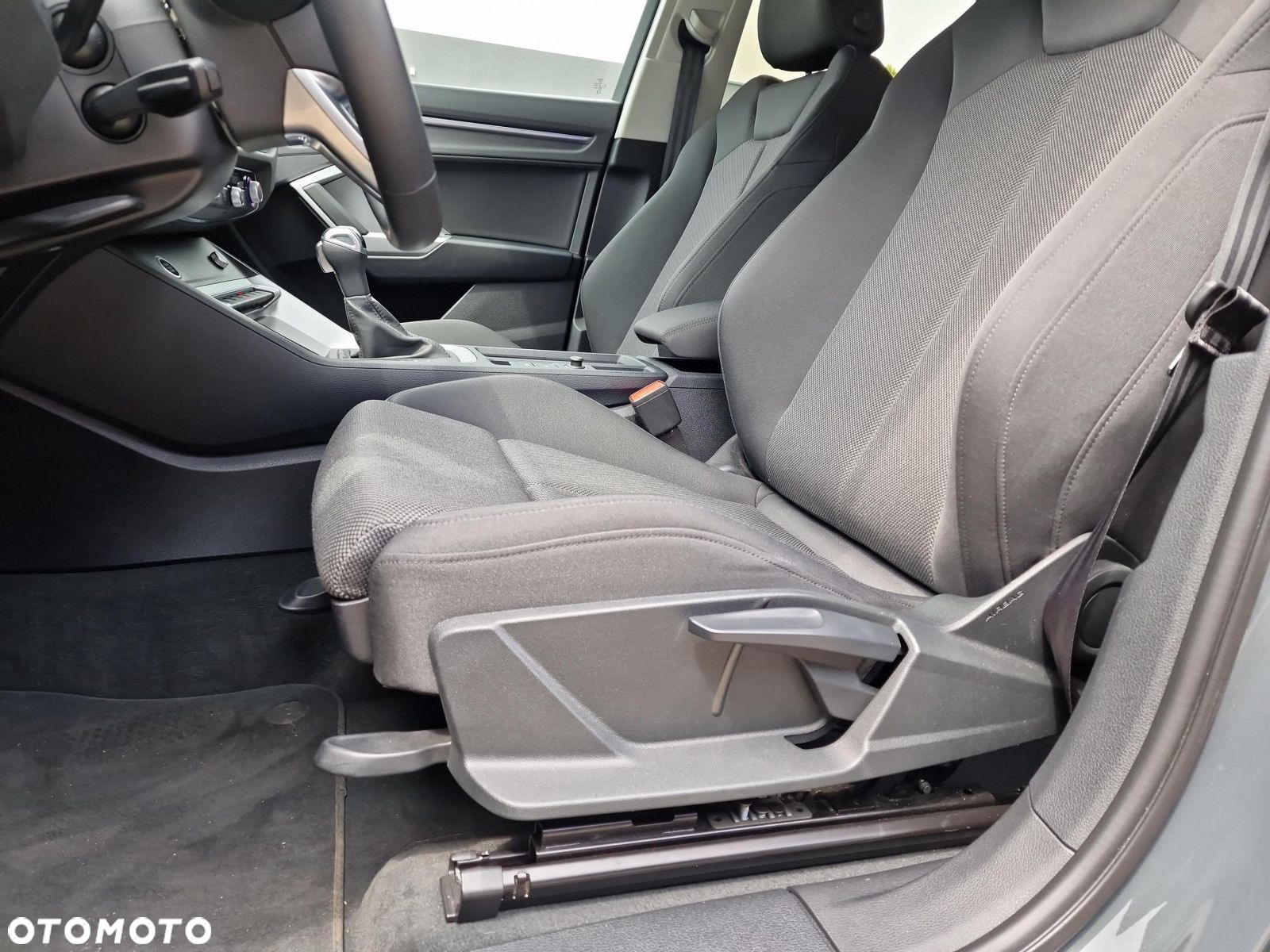 Audi Q3 35 TFSI Advanced S tronic - 12
