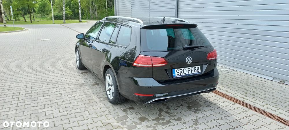 Volkswagen Golf 1.6 TDI DSG Sound - 6