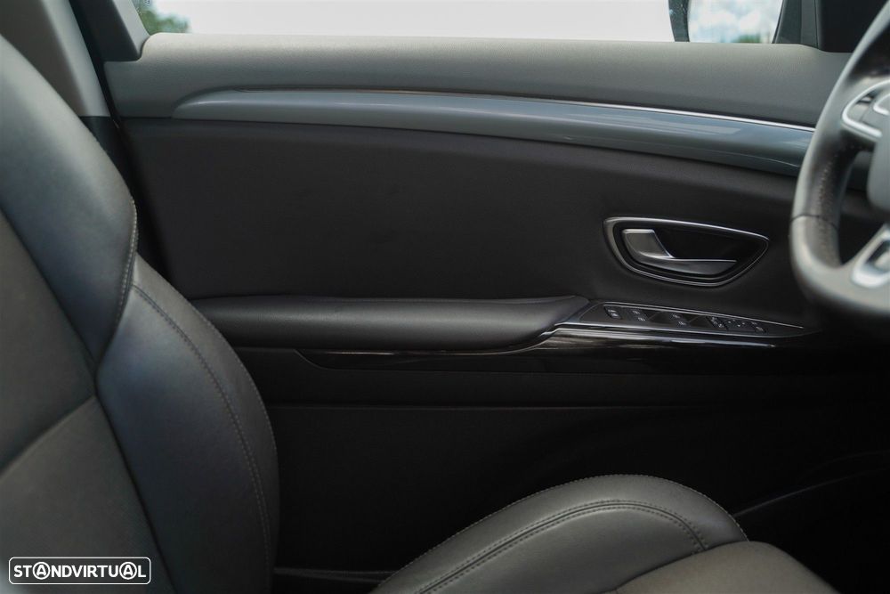 Renault Espace 1.6 dCi Initiale Paris EDC - 32