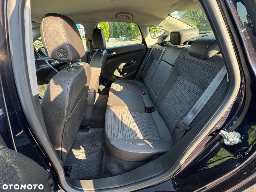 Opel Astra 1.4 T Active - 9