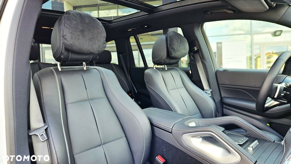 Mercedes-Benz GLS - 19