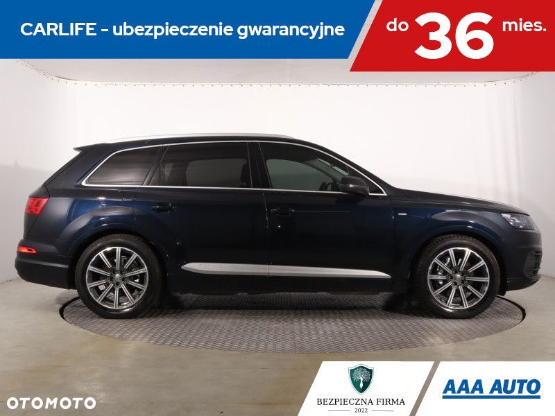 Audi Q7 - 8