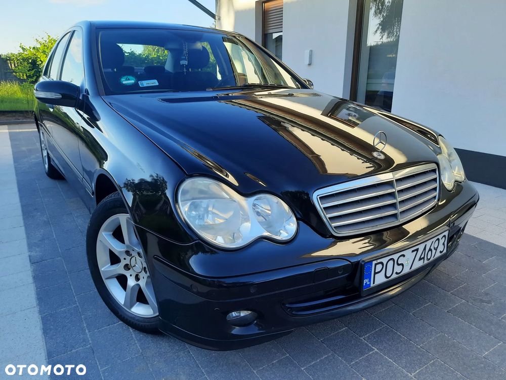 Mercedes-Benz Klasa C 180 Kompressor Sport Edition - 6