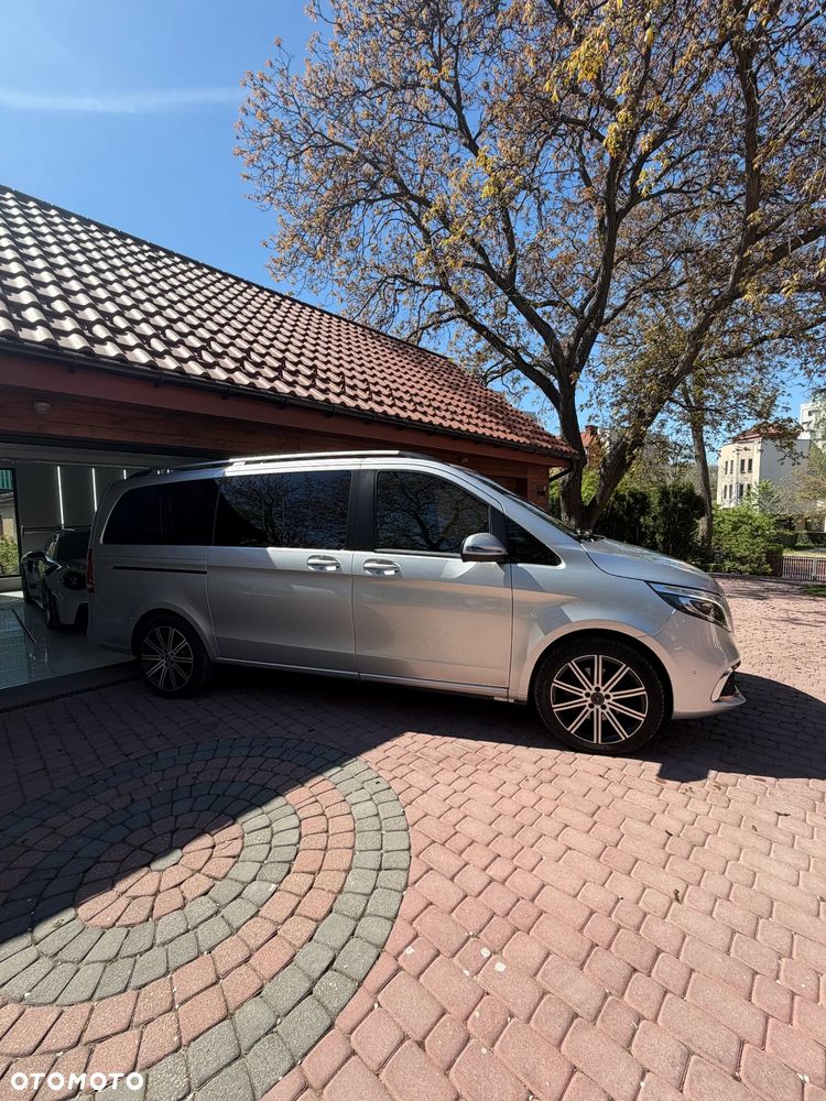 Mercedes-Benz Klasa V 300 d Exclusive 9G-Tronic (d³ugi) - 2