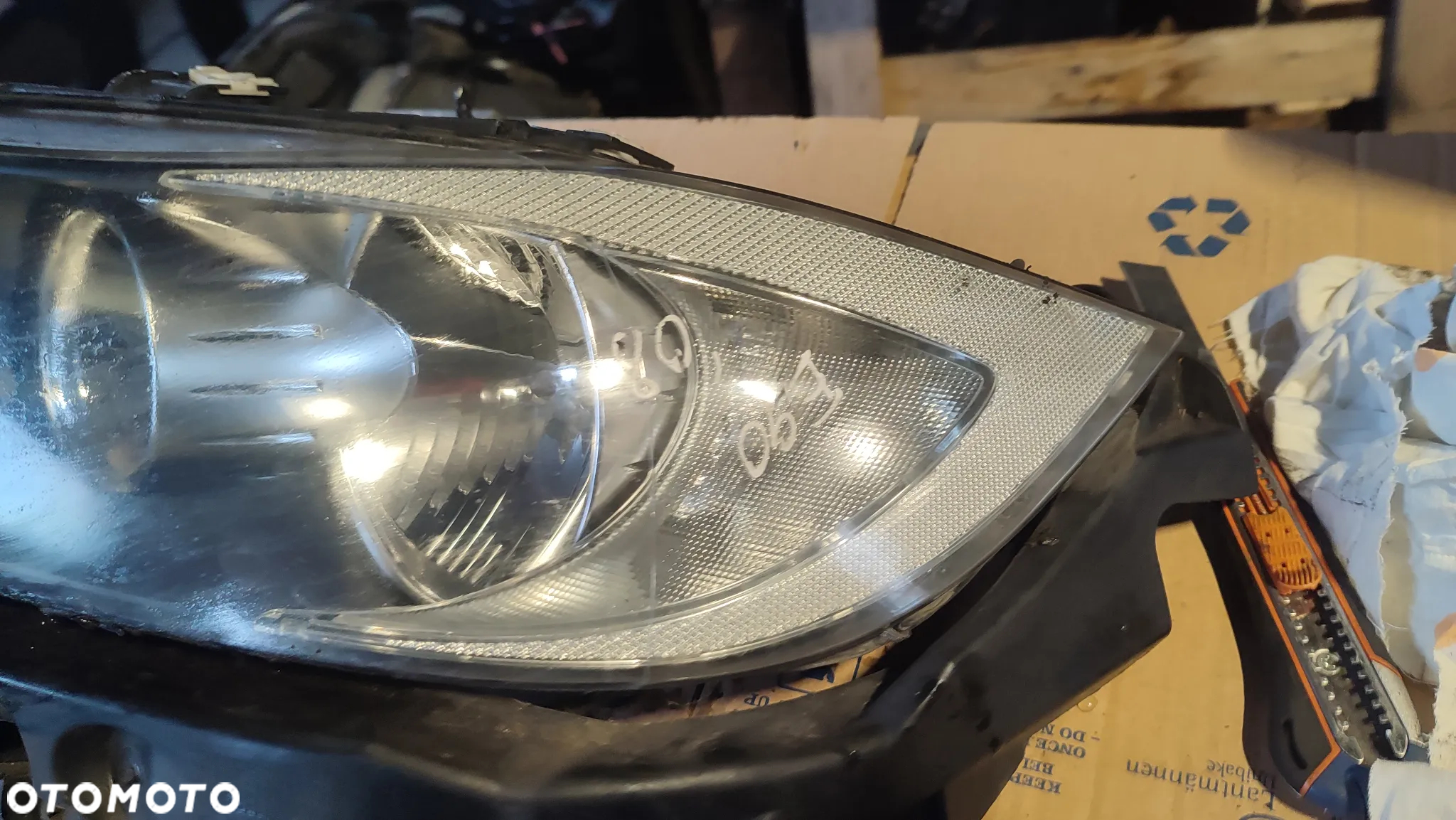 Lampa lewy przód  BMW 3 E90 E91 05- 6942723 ANGLIK - 3