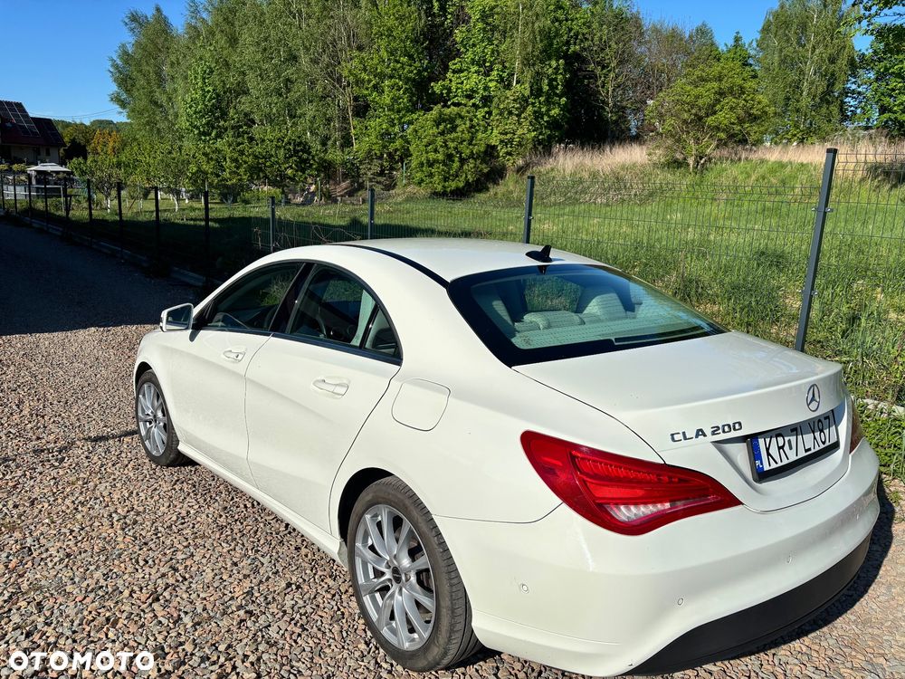 Mercedes-Benz CLA 200 - 3