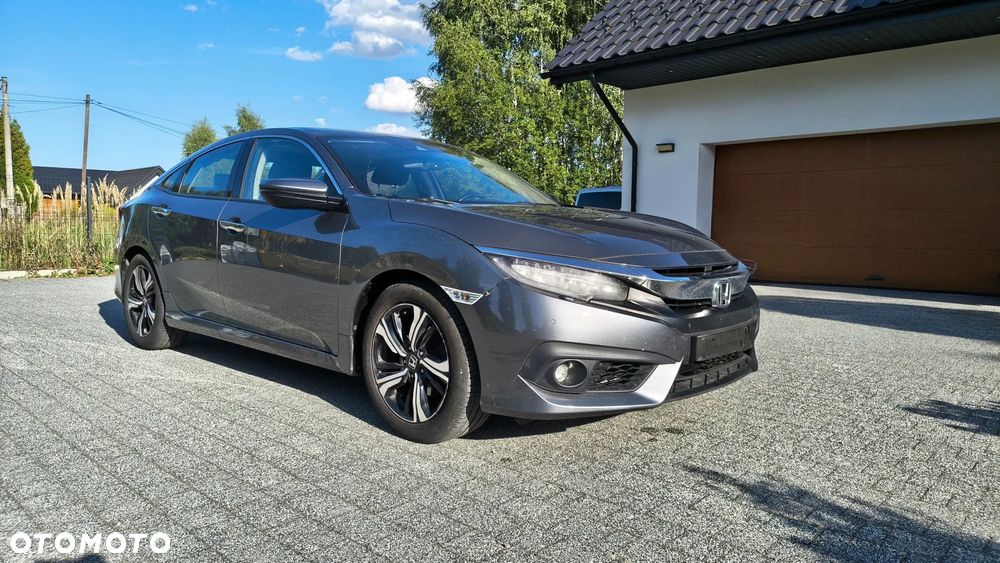 Honda Civic 1.5 T Executive - 2